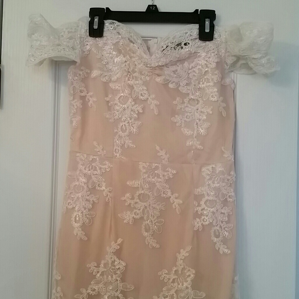 Lace dress